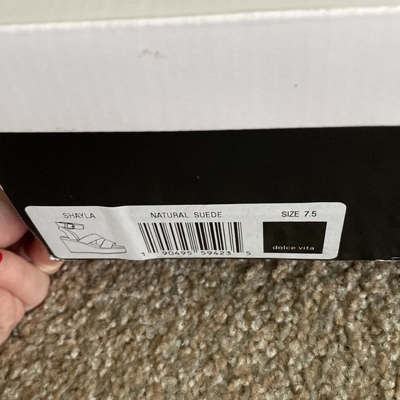 Dolce Vita Wedges - Picture 4 of 4